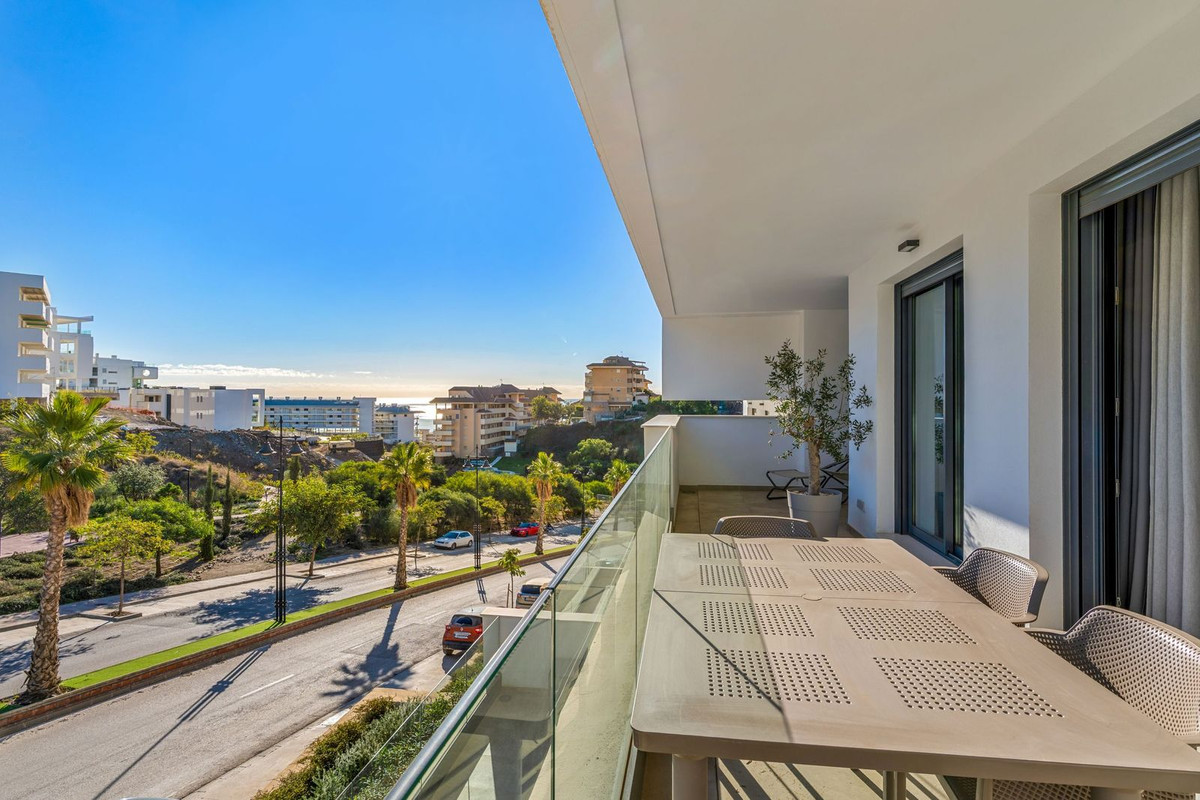 Se vende Apartamento Planta Media de 2 dormitorios en Costa Del Sol, Málaga, España
