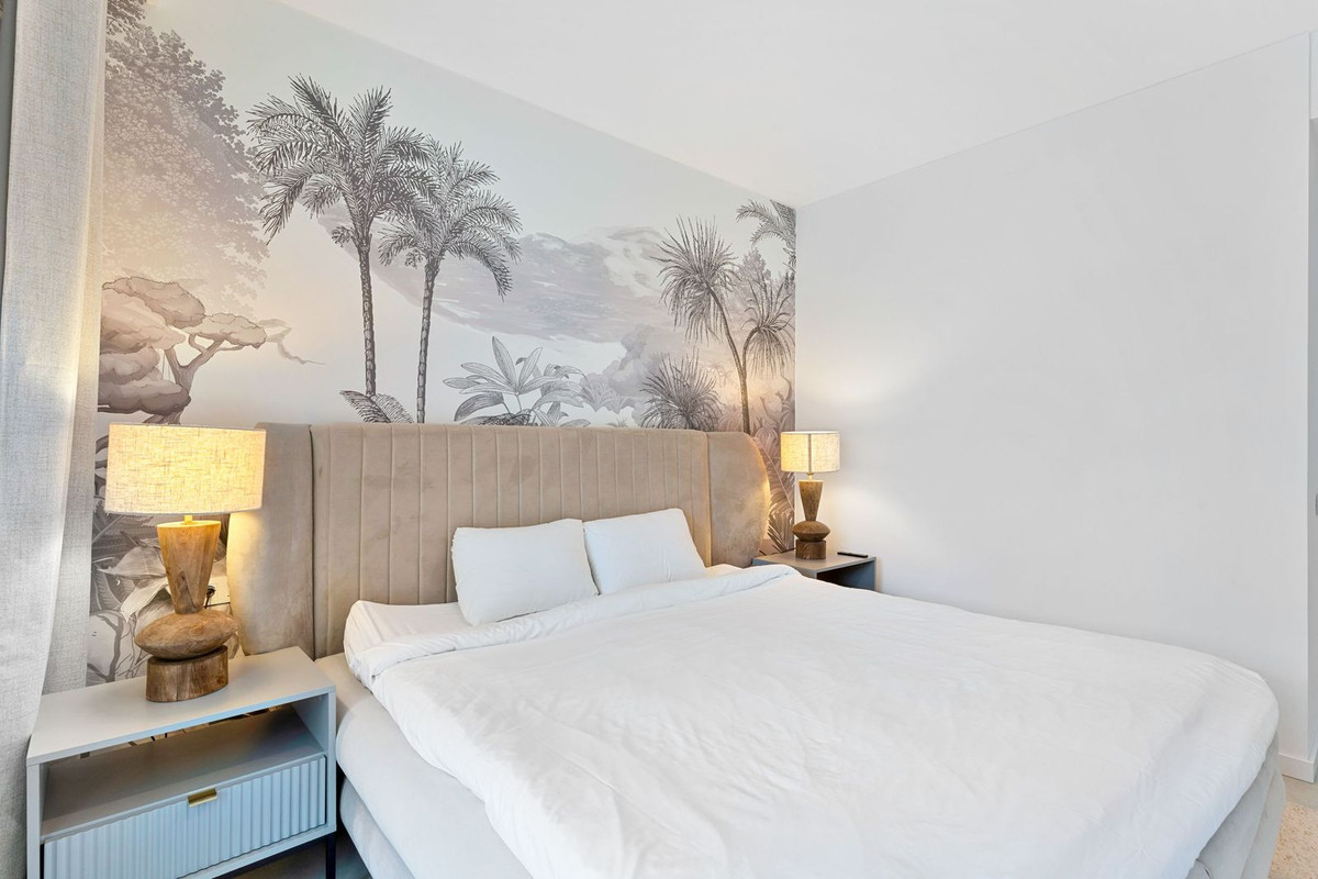 Se vende Apartamento Planta Media de 2 dormitorios en Costa Del Sol, Málaga, España