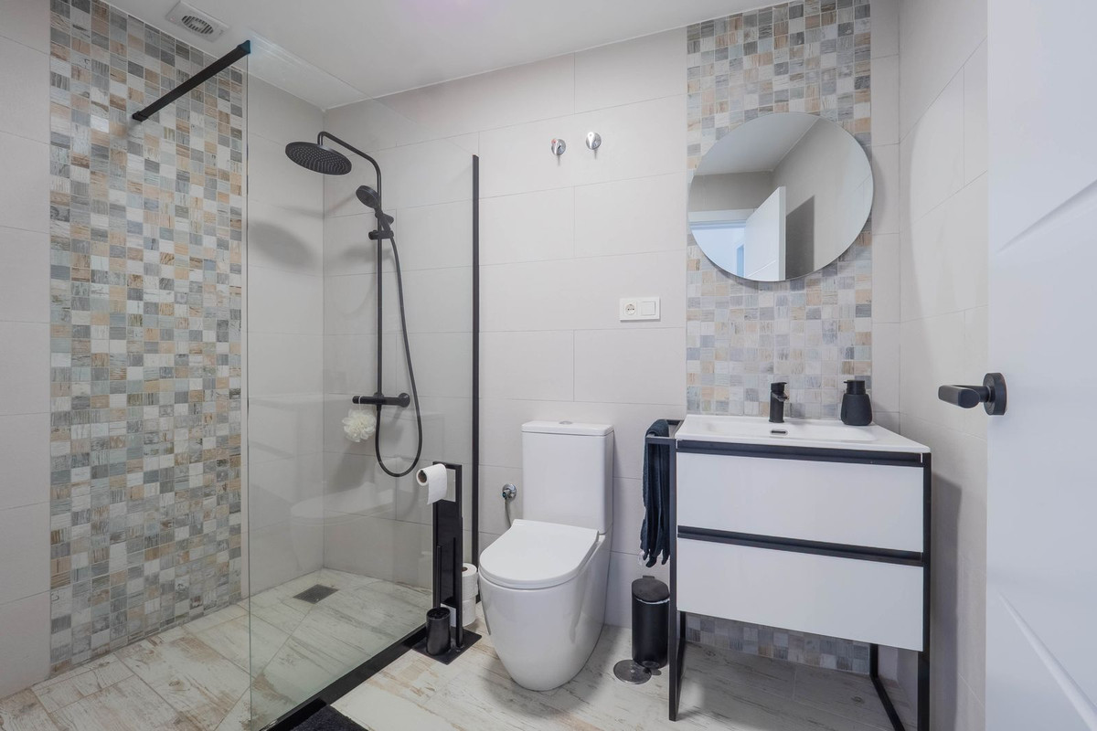 Se vende Adosada de 3 dormitorios en Costa Del Sol, Málaga, España