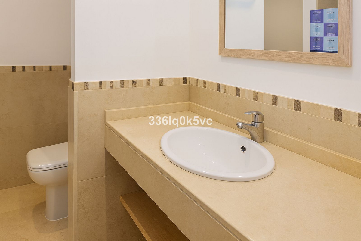 Se vende Apartamento Planta Media de 1 dormitorios en Costa Del Sol, Málaga, España