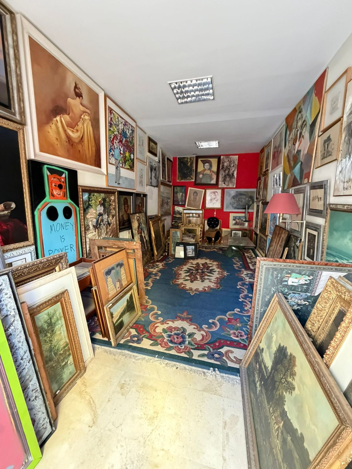 Se vende Local comercial de 4 dormitorios en Costa Del Sol, Málaga, España