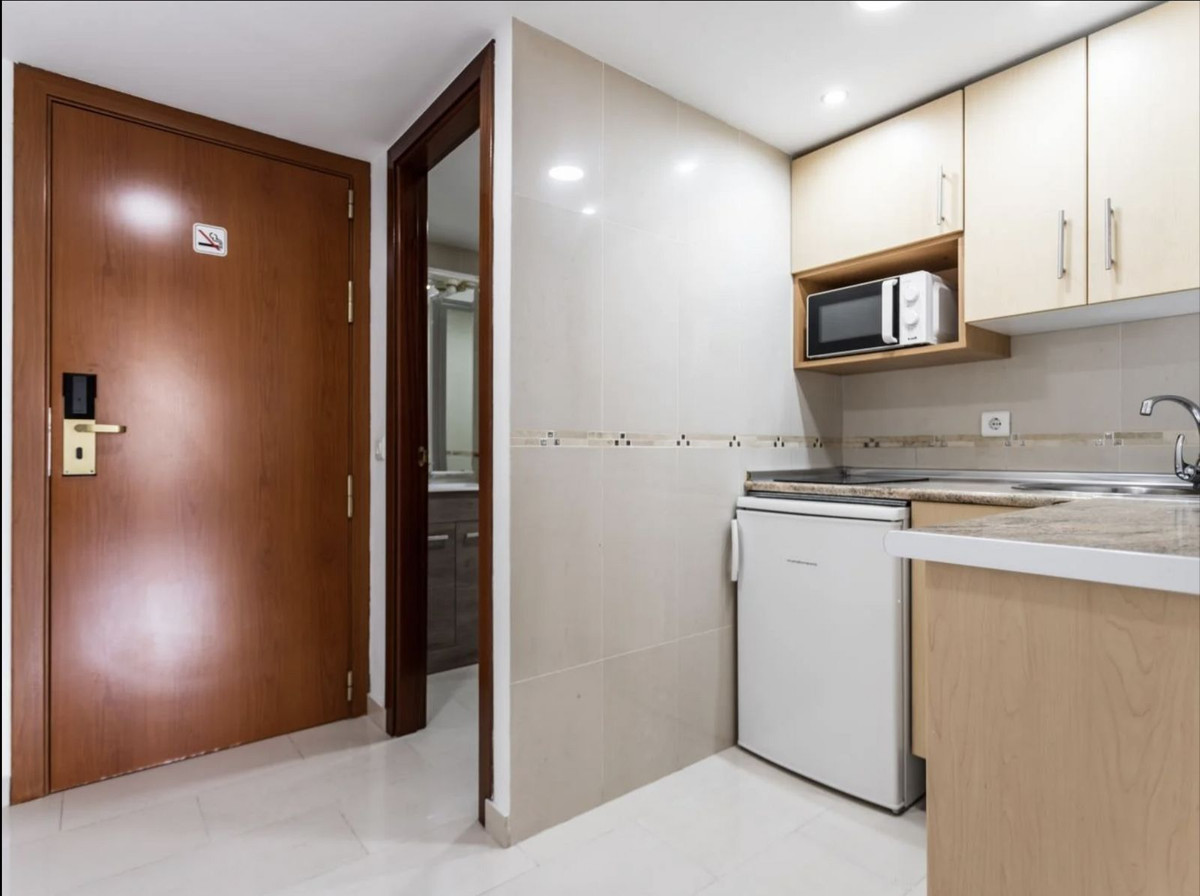 Se vende Estudio Planta Media  en Costa Del Sol, Málaga, España