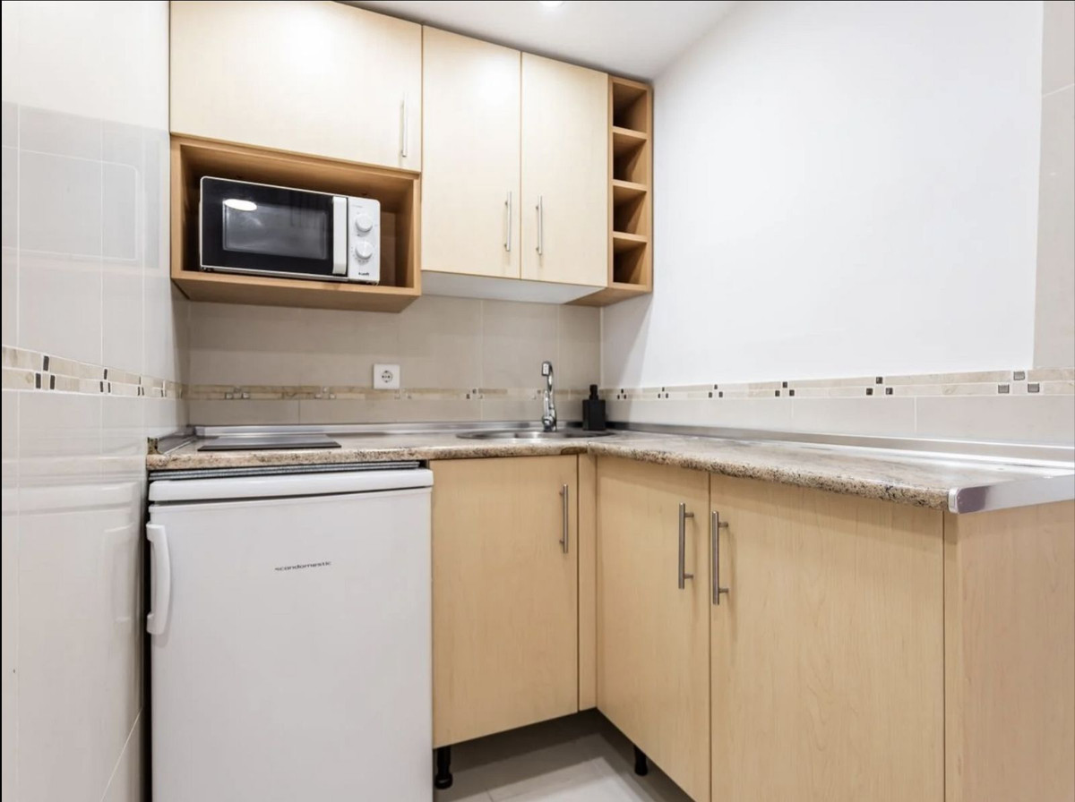 Se vende Estudio Planta Media  en Costa Del Sol, Málaga, España