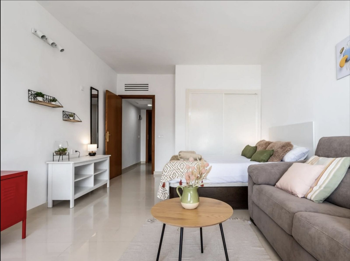 Se vende Estudio Planta Media  en Costa Del Sol, Málaga, España