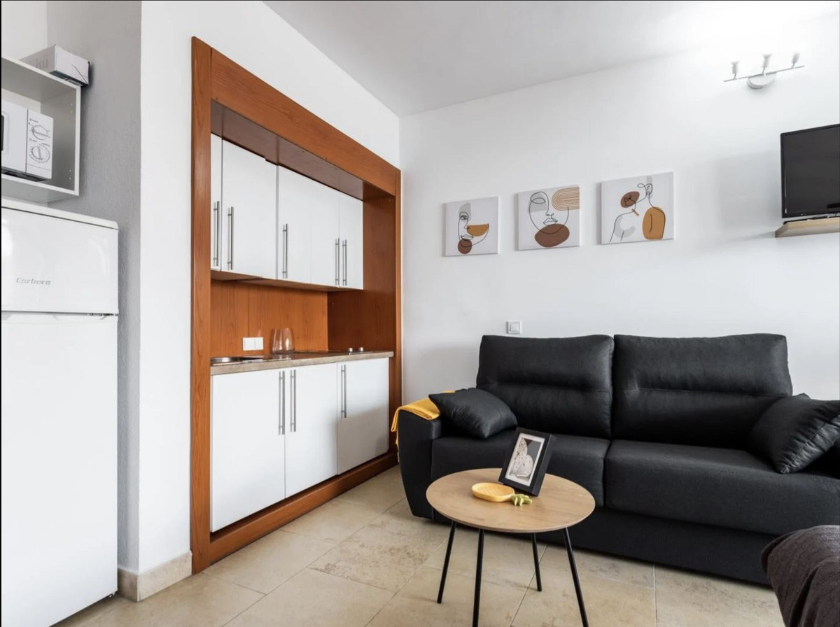 Apartment for sale in Fuengirola Costa Del Sol, Málaga, Spain