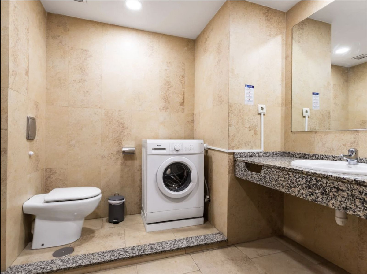 Apartment for sale in Fuengirola Costa Del Sol, Málaga, Spain