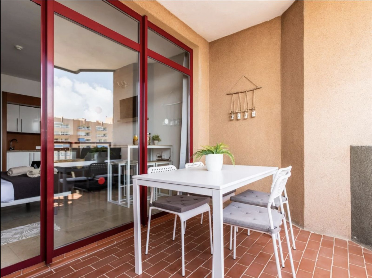 Apartment for sale in Fuengirola Costa Del Sol, Málaga, Spain