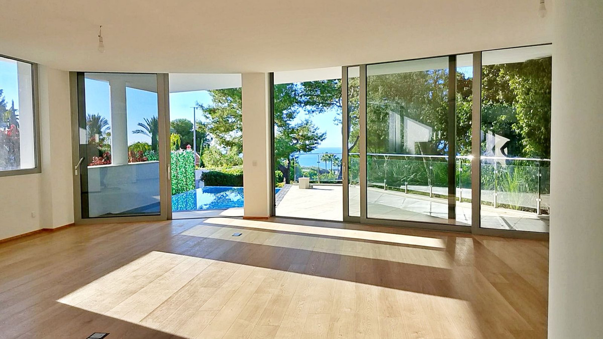 Se vende Pareada de 5 dormitorios en Costa Del Sol, Málaga, España