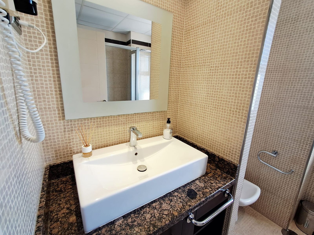 2 Bed Apartment for sale in Benalmadena Costa Del Sol, Málaga, Spain