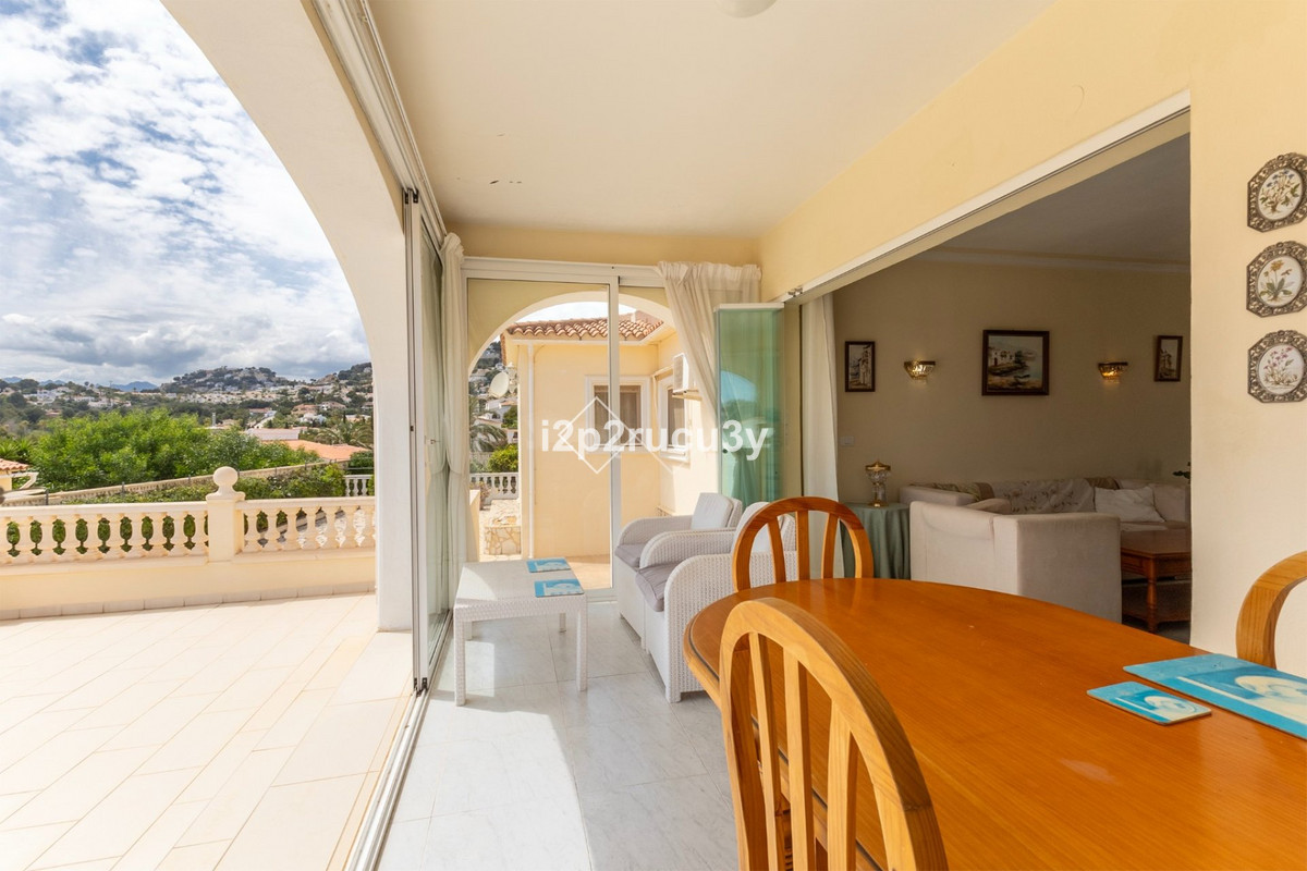 Se vende Villa - Chalet de 3 dormitorios en Costa Blanca, Alicante, España