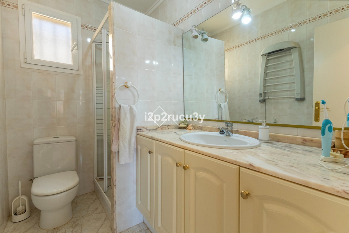 Se vende Villa - Chalet de 3 dormitorios en Costa Blanca, Alicante, España