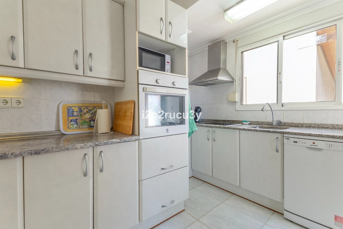 Se vende Villa - Chalet de 3 dormitorios en Costa Blanca, Alicante, España