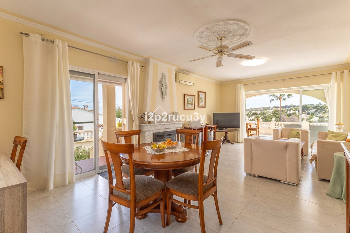 Se vende Villa - Chalet de 3 dormitorios en Costa Blanca, Alicante, España