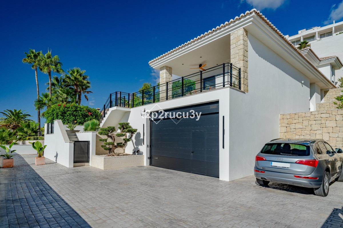 3 Bed Townhouse for sale in Pedramala Costa Blanca, Alicante, Spain