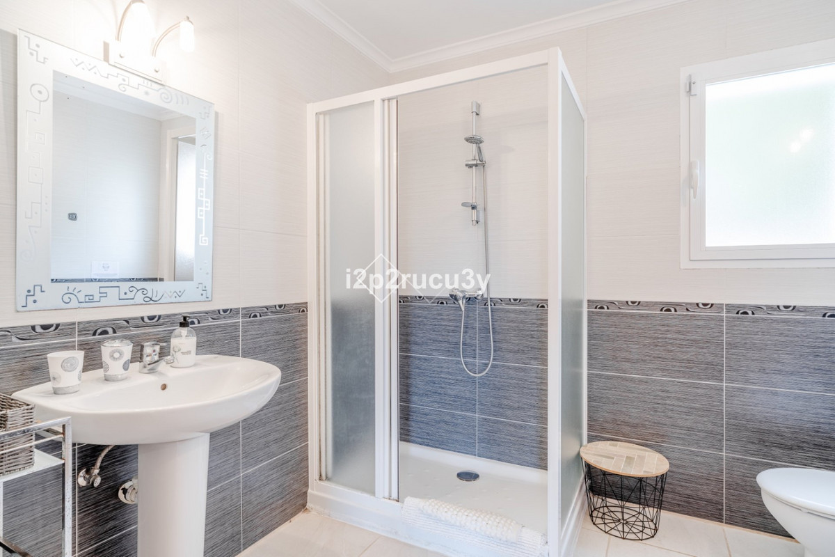 6 Bed Townhouse for sale in Moraira Costa Blanca, Alicante, Spain