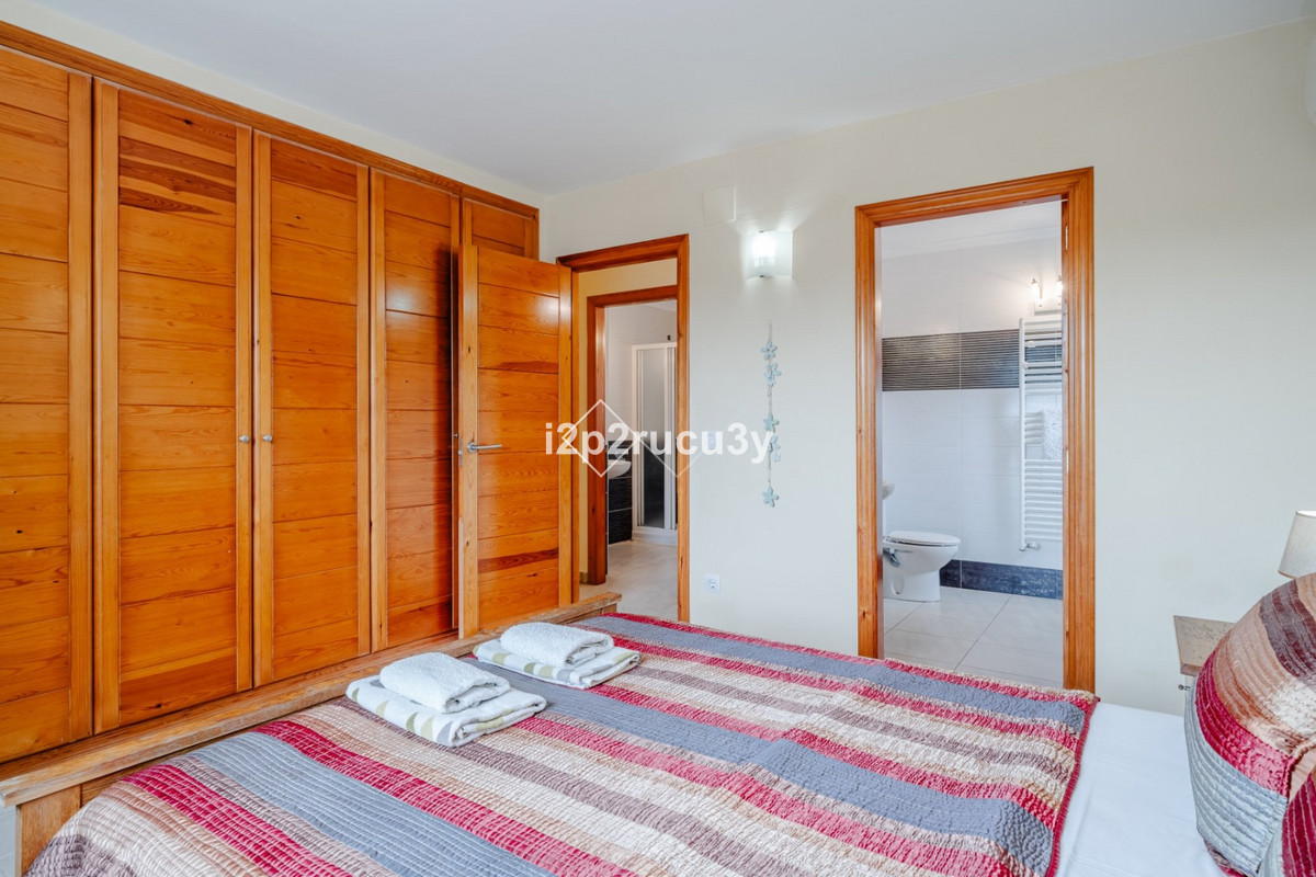 6 Bed Townhouse for sale in Moraira Costa Blanca, Alicante, Spain