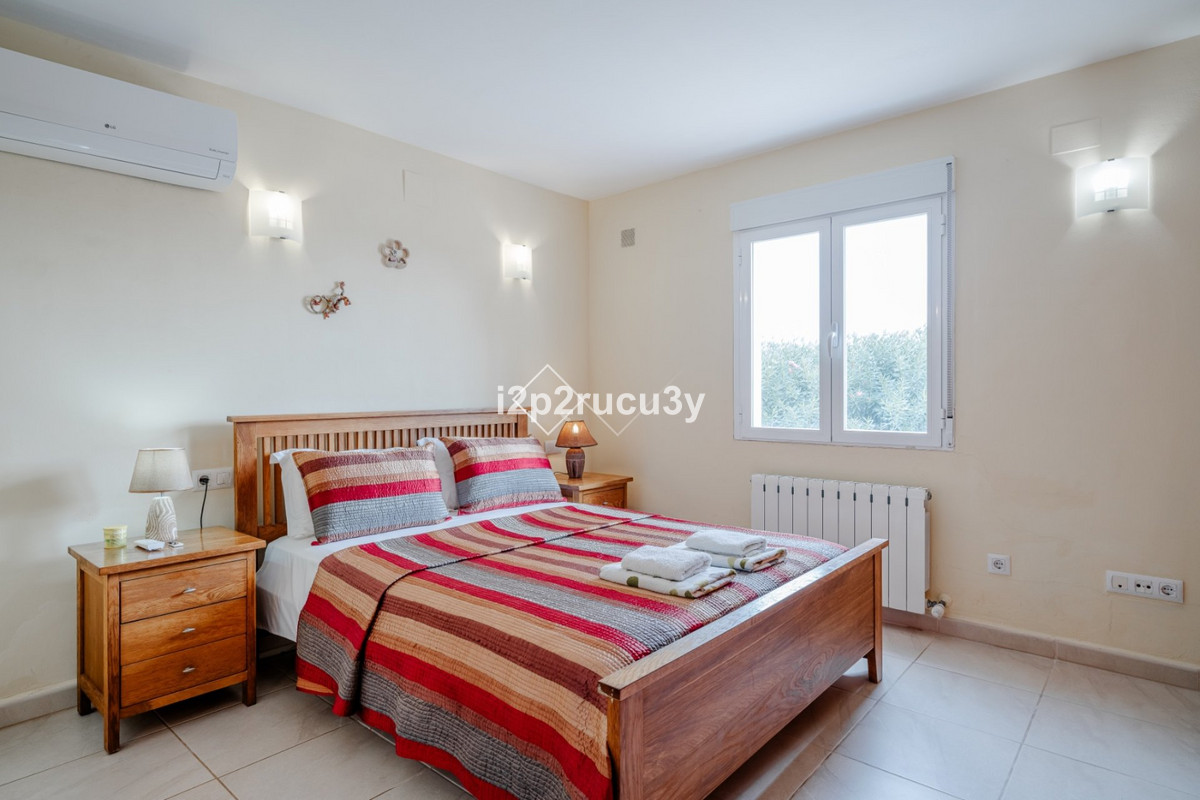 6 Bed Townhouse for sale in Moraira Costa Blanca, Alicante, Spain