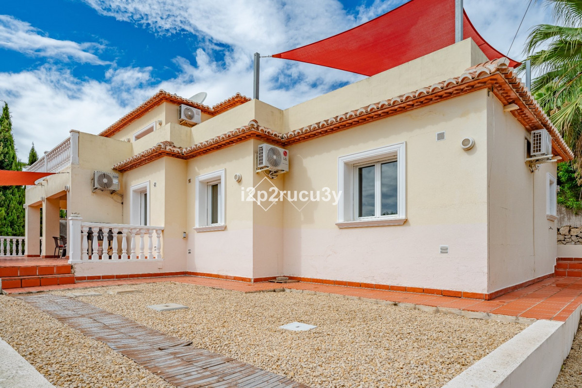 6 Bed Townhouse for sale in Moraira Costa Blanca, Alicante, Spain
