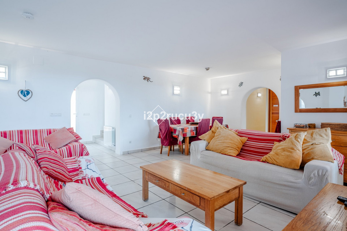 6 Bed Townhouse for sale in Moraira Costa Blanca, Alicante, Spain