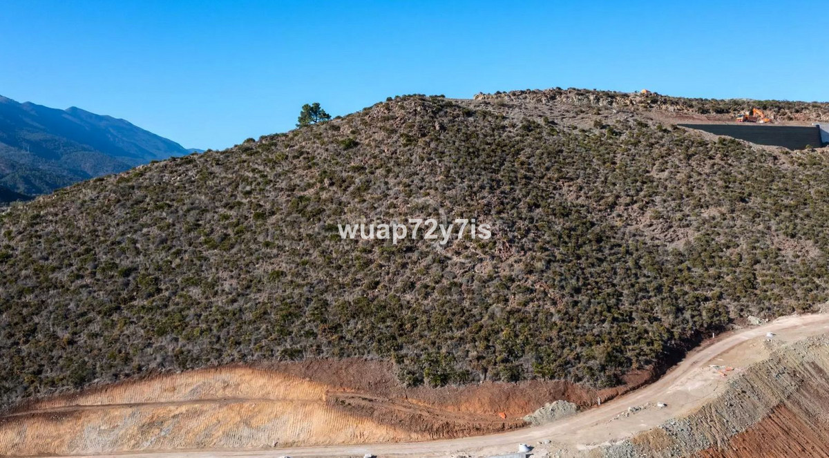 Se vende Terreno Urbano  en Costa Del Sol, Málaga, España