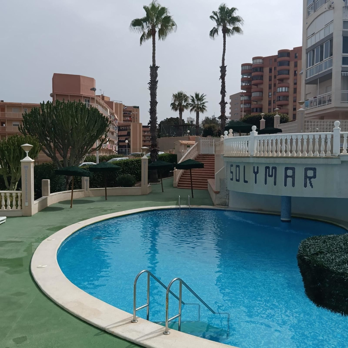 Se vende Apartamento en Planta Última de 2 dormitorios en Costa Blanca, Alicante, España