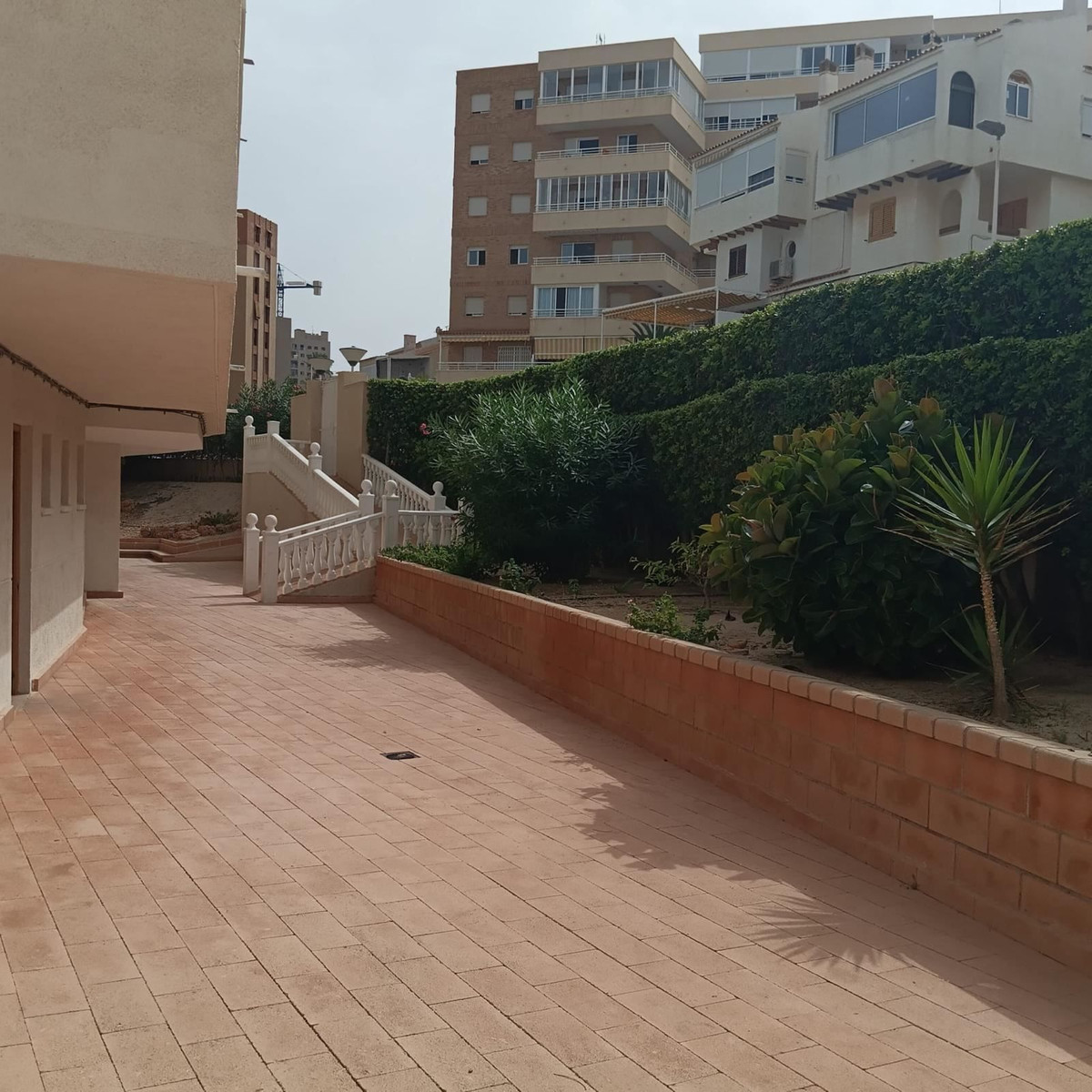 Se vende Apartamento en Planta Última de 2 dormitorios en Costa Blanca, Alicante, España