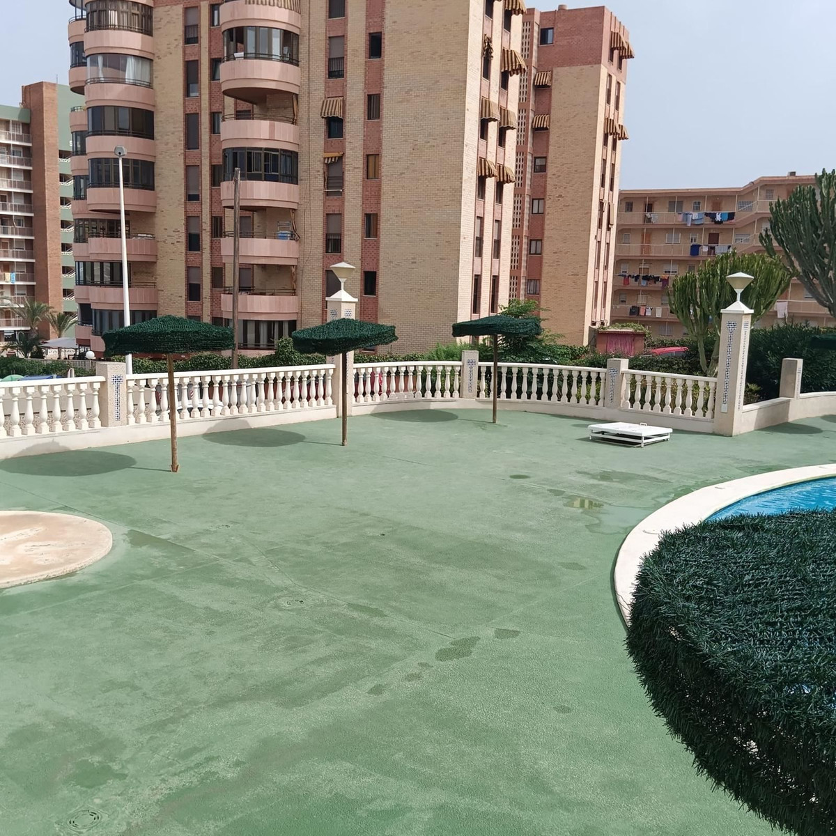Se vende Apartamento en Planta Última de 2 dormitorios en Costa Blanca, Alicante, España