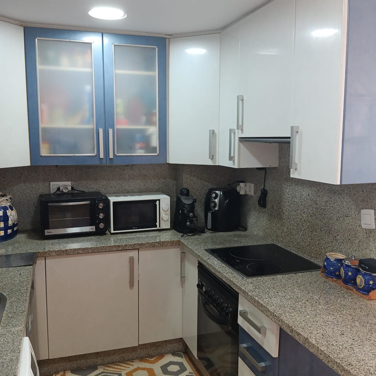 Se vende Apartamento en Planta Última de 2 dormitorios en Costa Blanca, Alicante, España