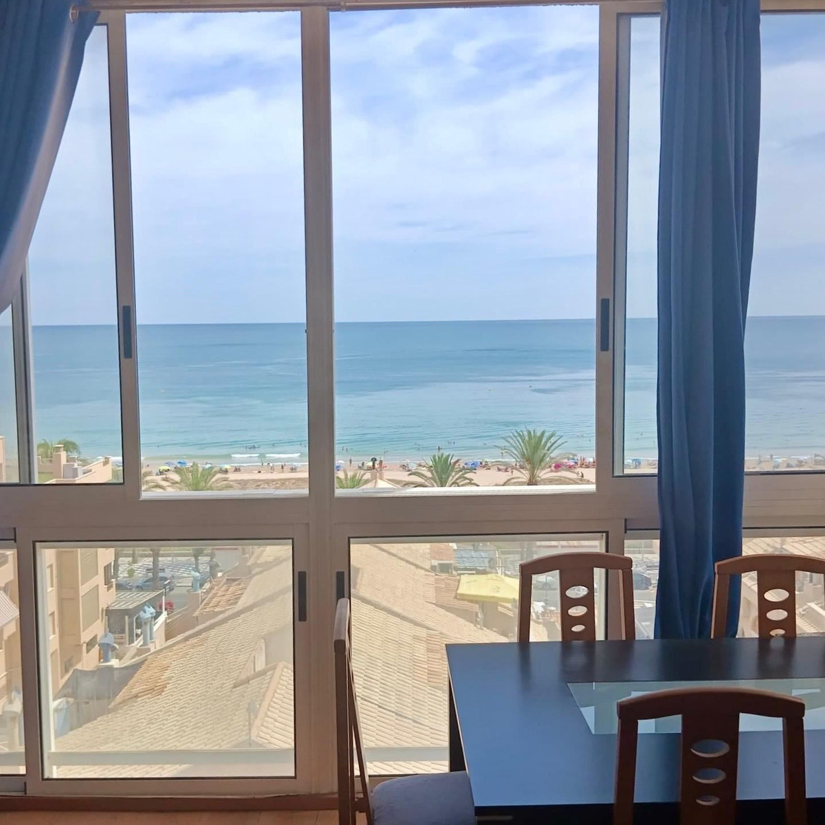 Se vende Apartamento en Planta Última de 2 dormitorios en Costa Blanca, Alicante, España
