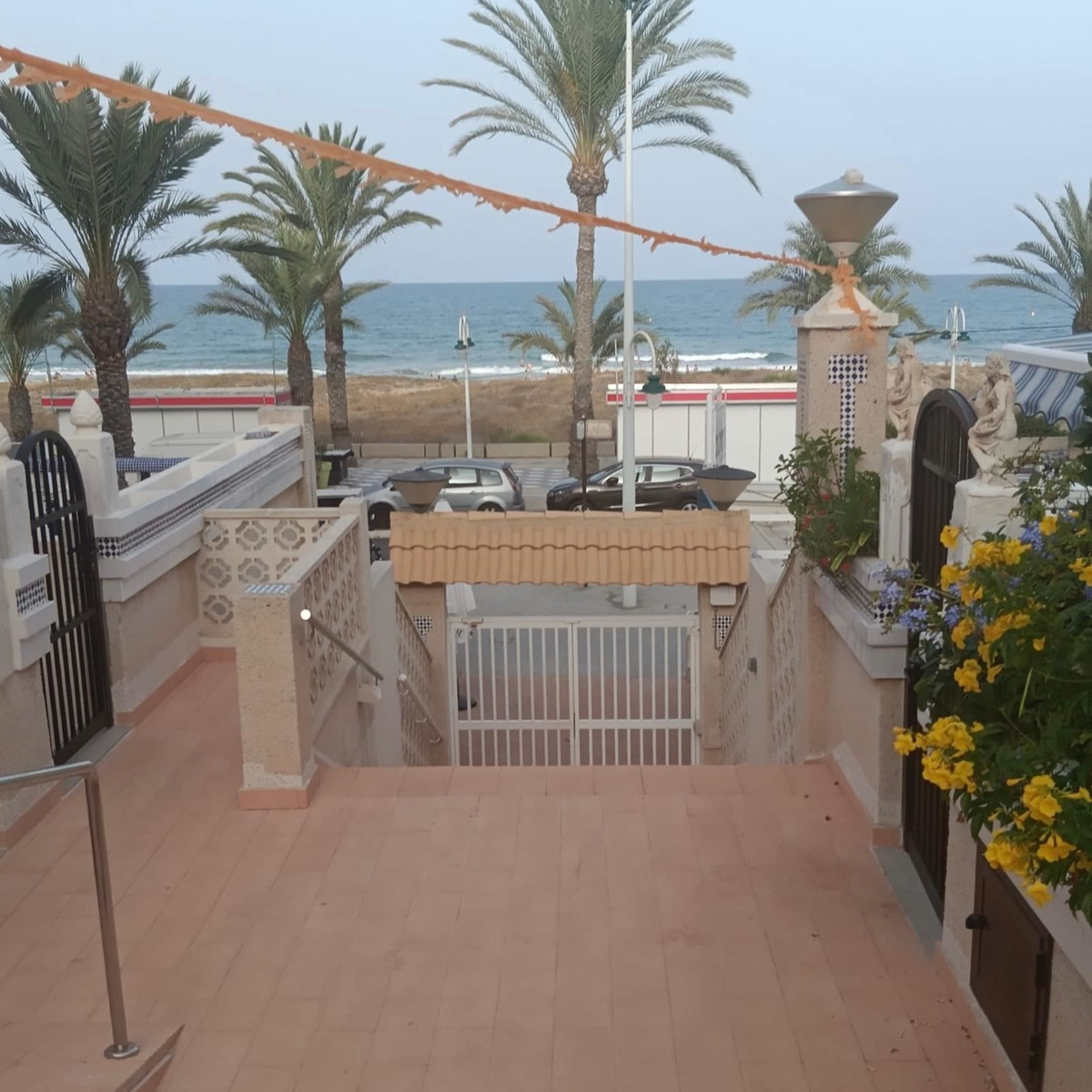 Se vende Apartamento en Planta Última de 2 dormitorios en Costa Blanca, Alicante, España