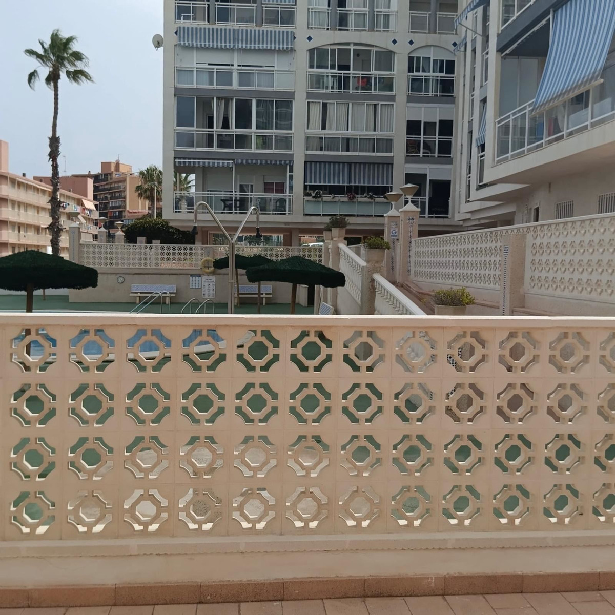 Se vende Apartamento en Planta Última de 2 dormitorios en Costa Blanca, Alicante, España