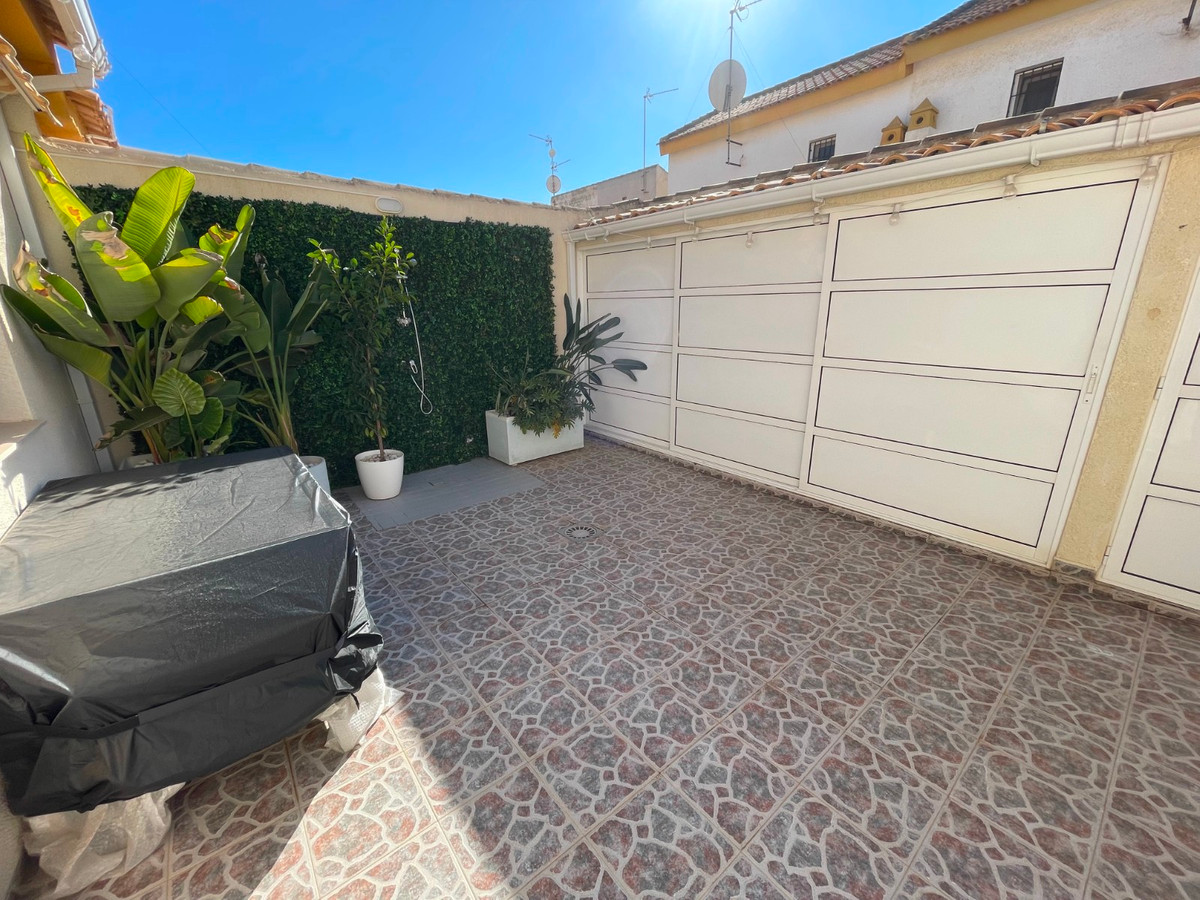 Se vende Adosada de 3 dormitorios en Costa Blanca, Alicante, España