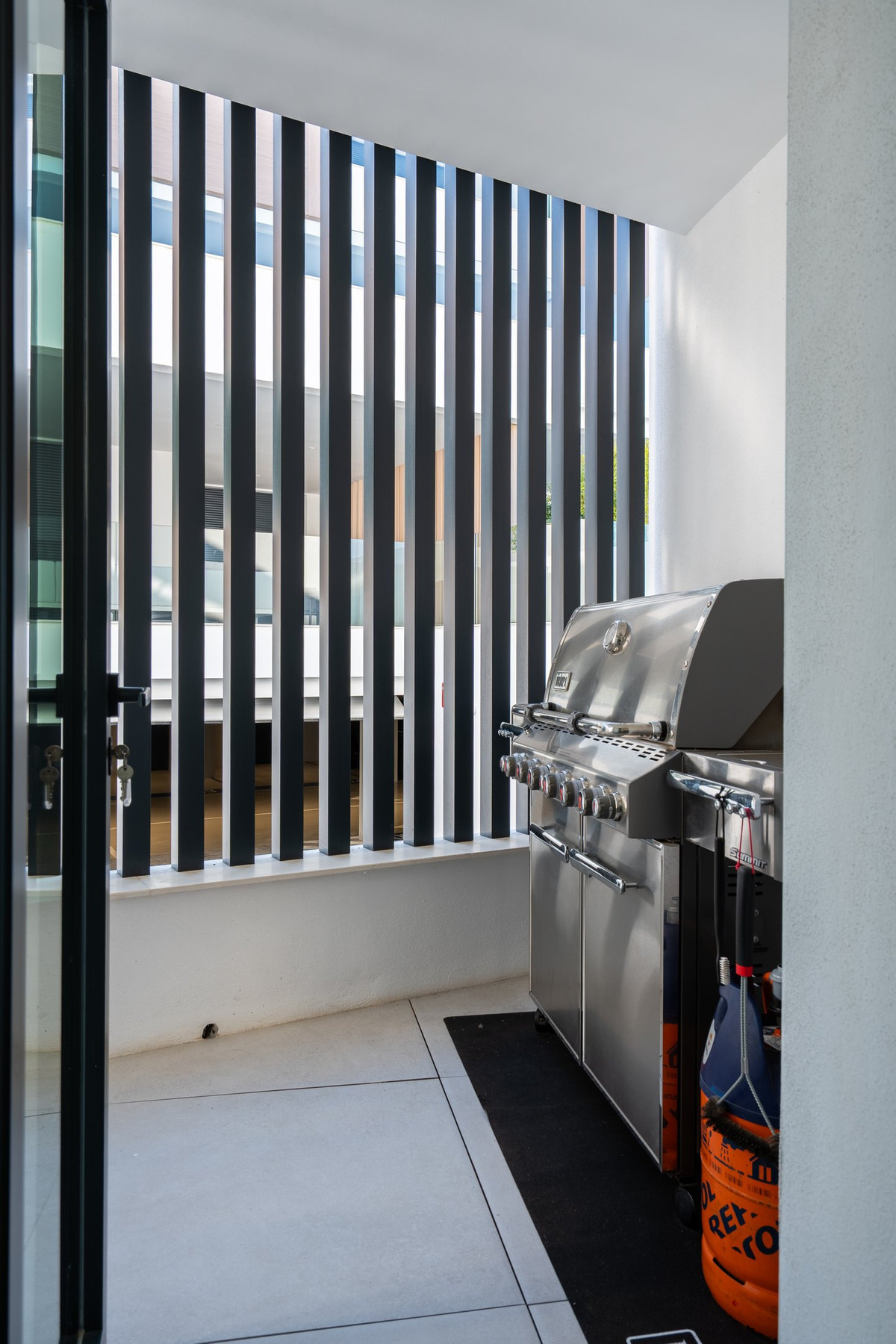 3 Bed Apartment for sale in Artola Costa Del Sol, Málaga, Spain