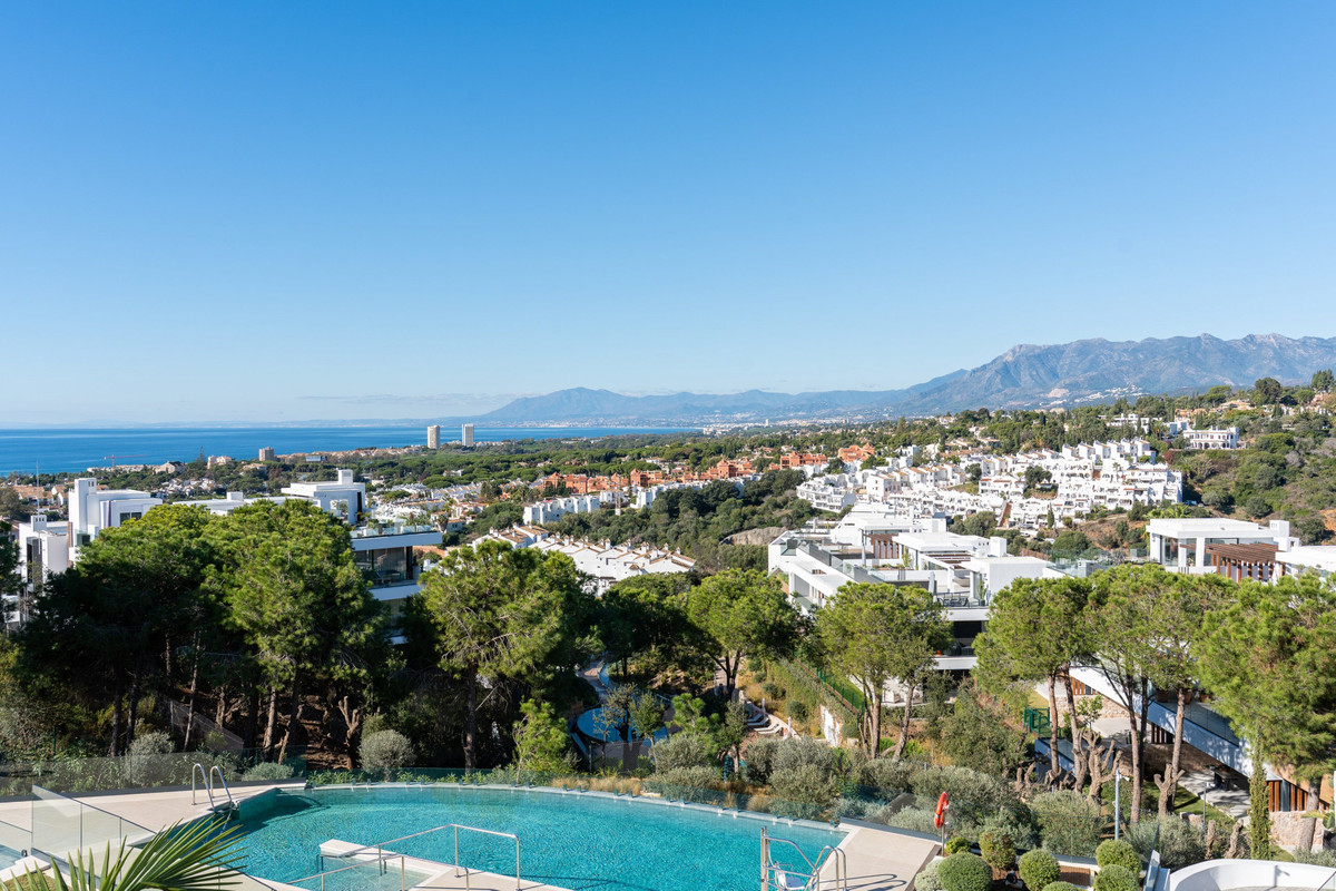 3 Bed Apartment for sale in Artola Costa Del Sol, Málaga, Spain