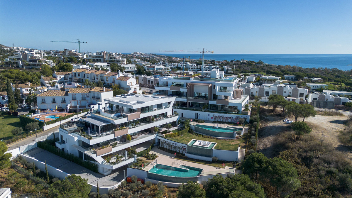 3 Bed Apartment for sale in Artola Costa Del Sol, Málaga, Spain