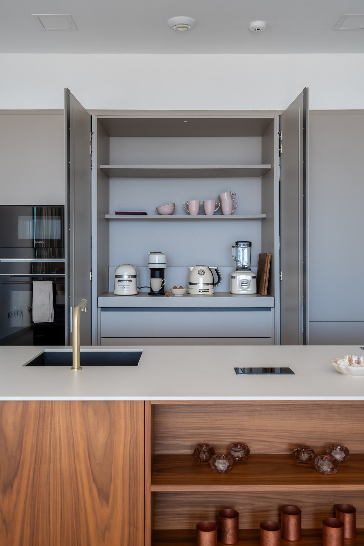 3 Bed Apartment for sale in Artola Costa Del Sol, Málaga, Spain