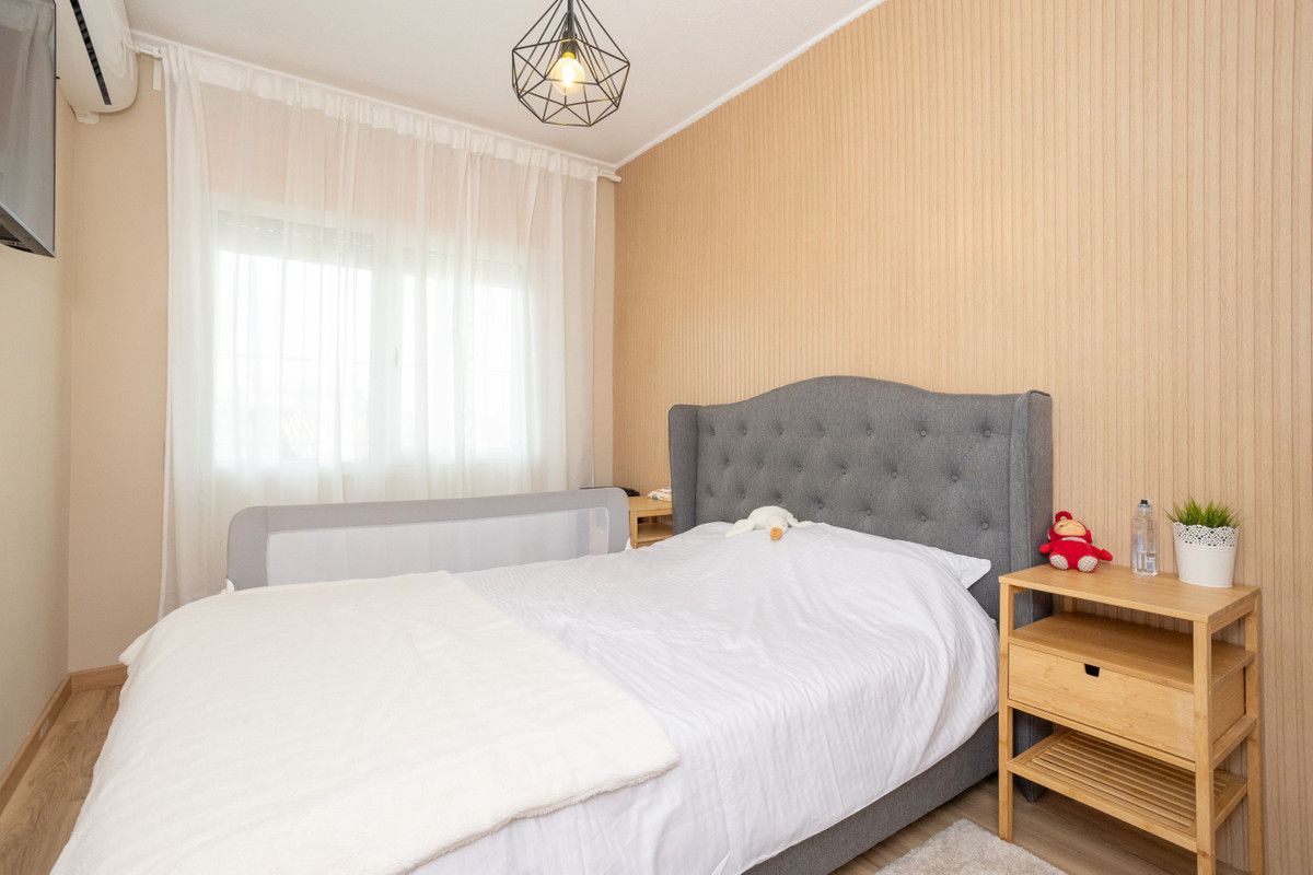 3 Bed Apartment for sale in Torre De La Horadada Costa Blanca, Alicante, Spain