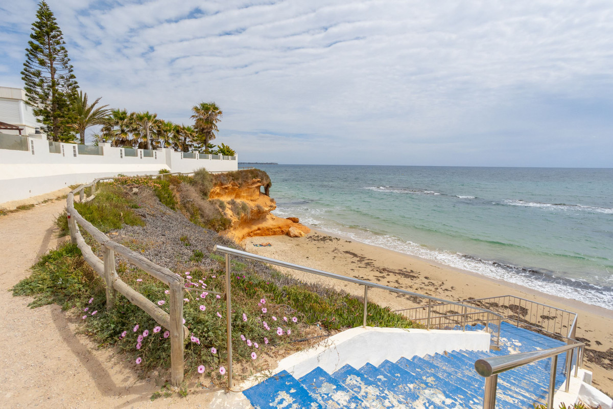 3 Bed Apartment for sale in Torre De La Horadada Costa Blanca, Alicante, Spain