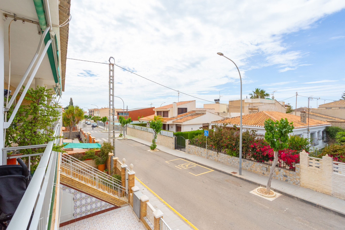 3 Bed Apartment for sale in Torre De La Horadada Costa Blanca, Alicante, Spain