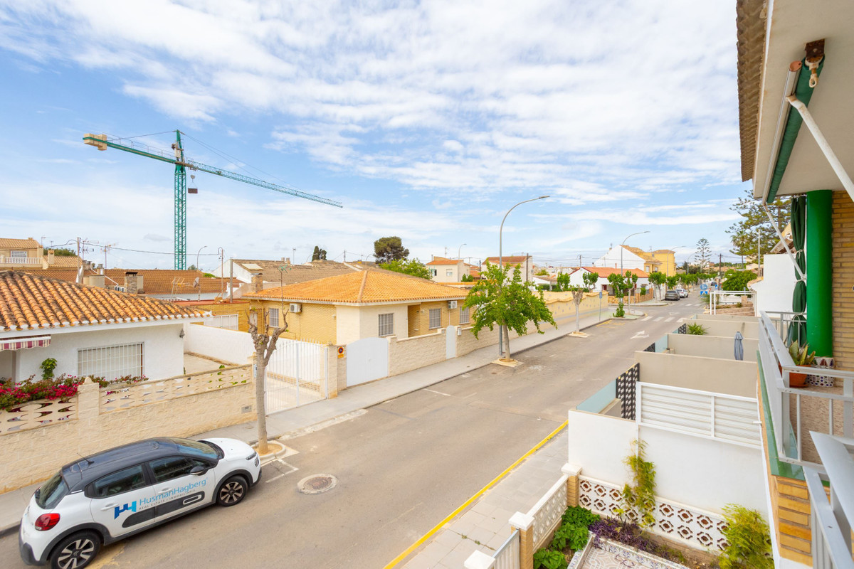 3 Bed Apartment for sale in Torre De La Horadada Costa Blanca, Alicante, Spain