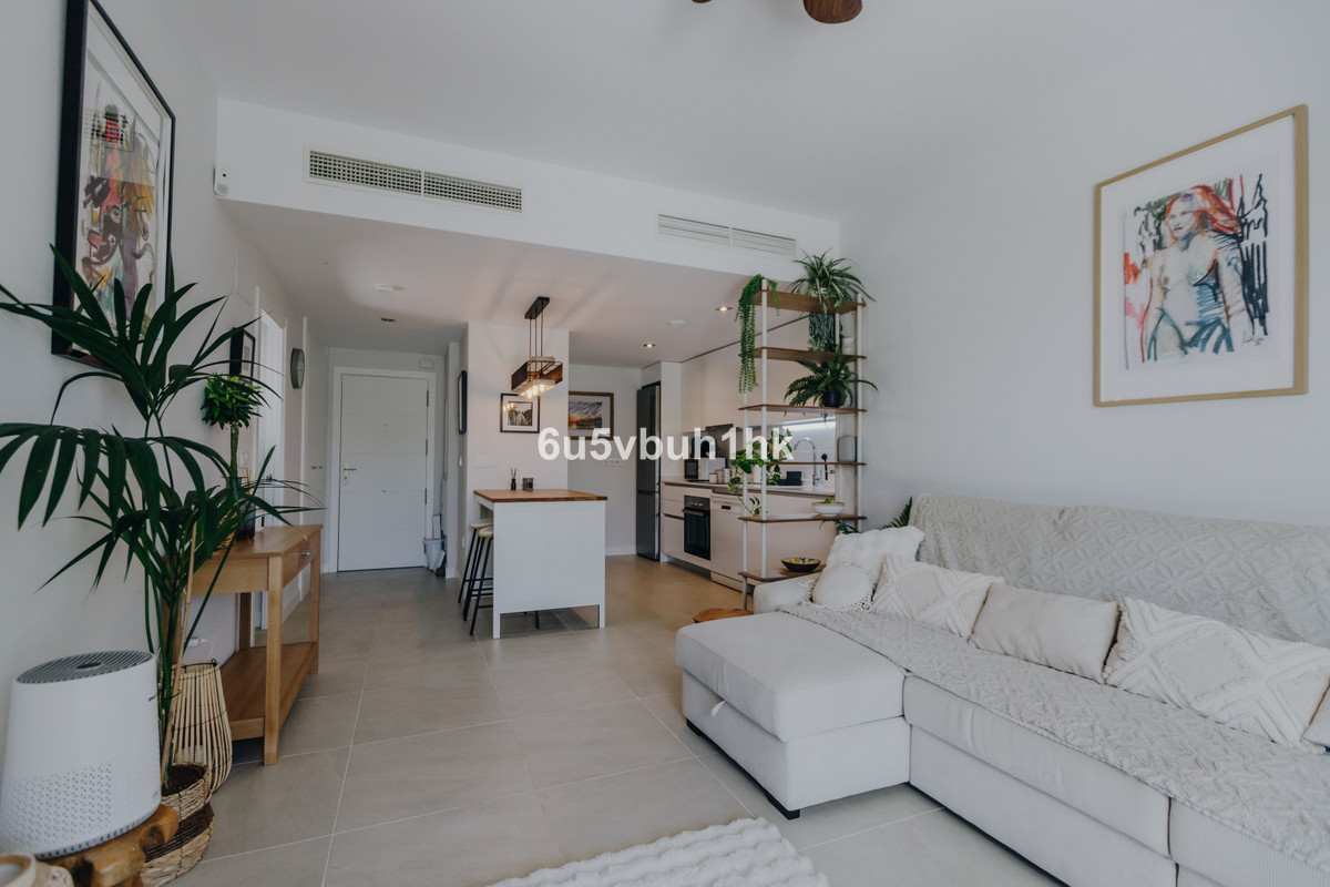 2 Bed Apartment for sale in Estepona Costa Del Sol, Málaga, Spain