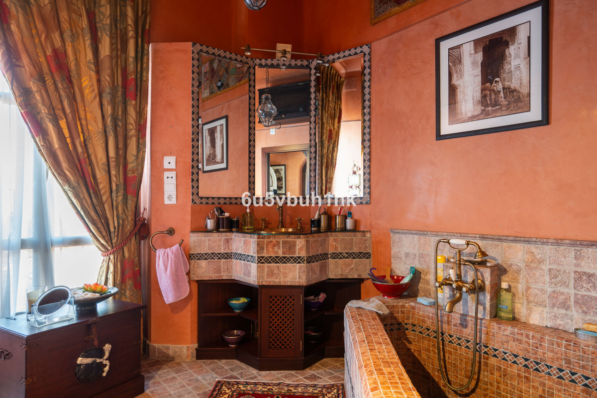 3 Bed Apartment for sale in Málaga Costa Del Sol, Málaga, Spain