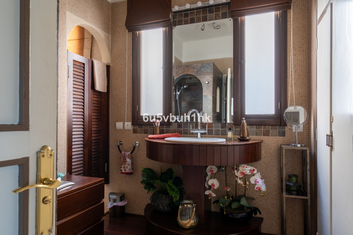 3 Bed Apartment for sale in Málaga Costa Del Sol, Málaga, Spain