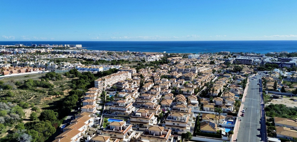 2 Bed Apartment for sale in Playa Flamenca Costa Blanca, Alicante, Spain
