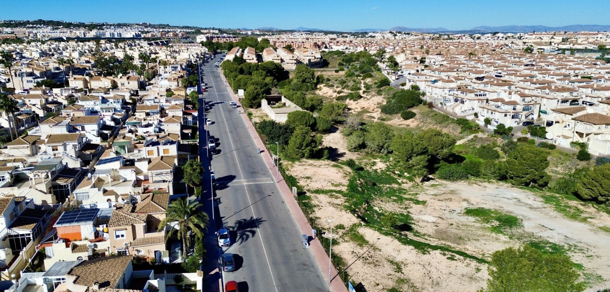 2 Bed Apartment for sale in Playa Flamenca Costa Blanca, Alicante, Spain