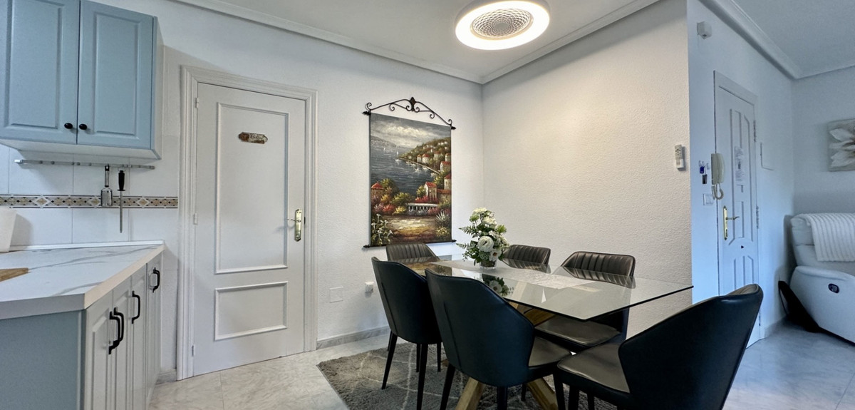 2 Bed Apartment for sale in Playa Flamenca Costa Blanca, Alicante, Spain