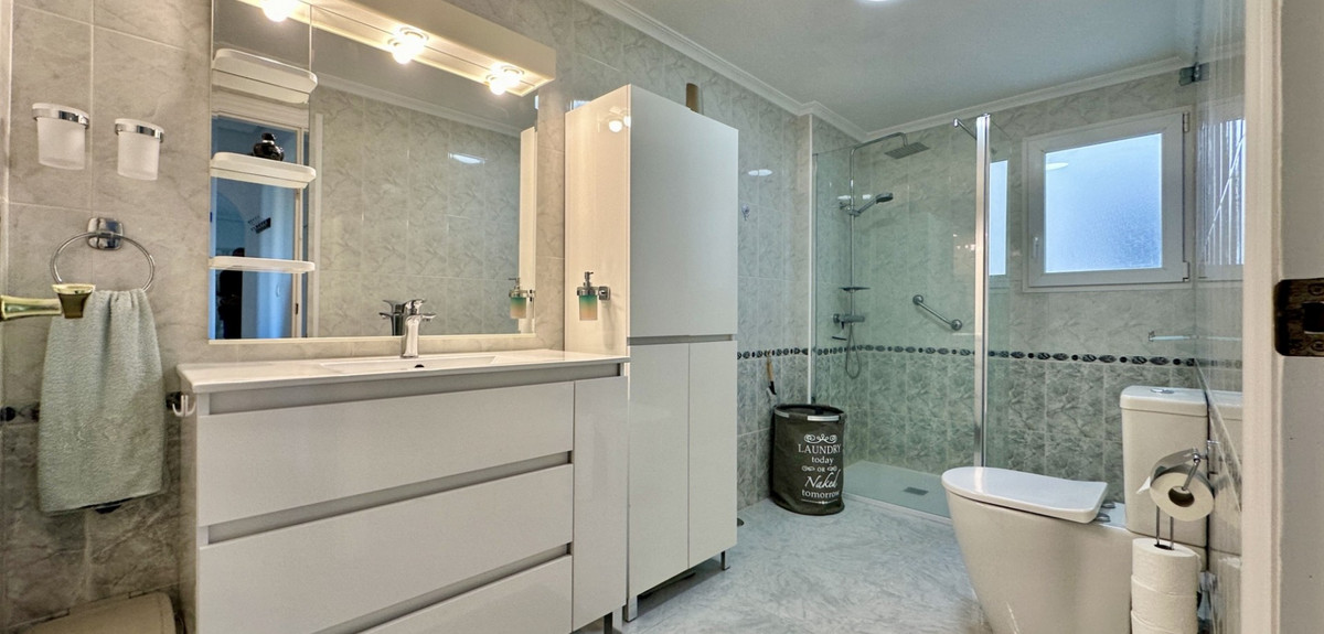2 Bed Apartment for sale in Playa Flamenca Costa Blanca, Alicante, Spain