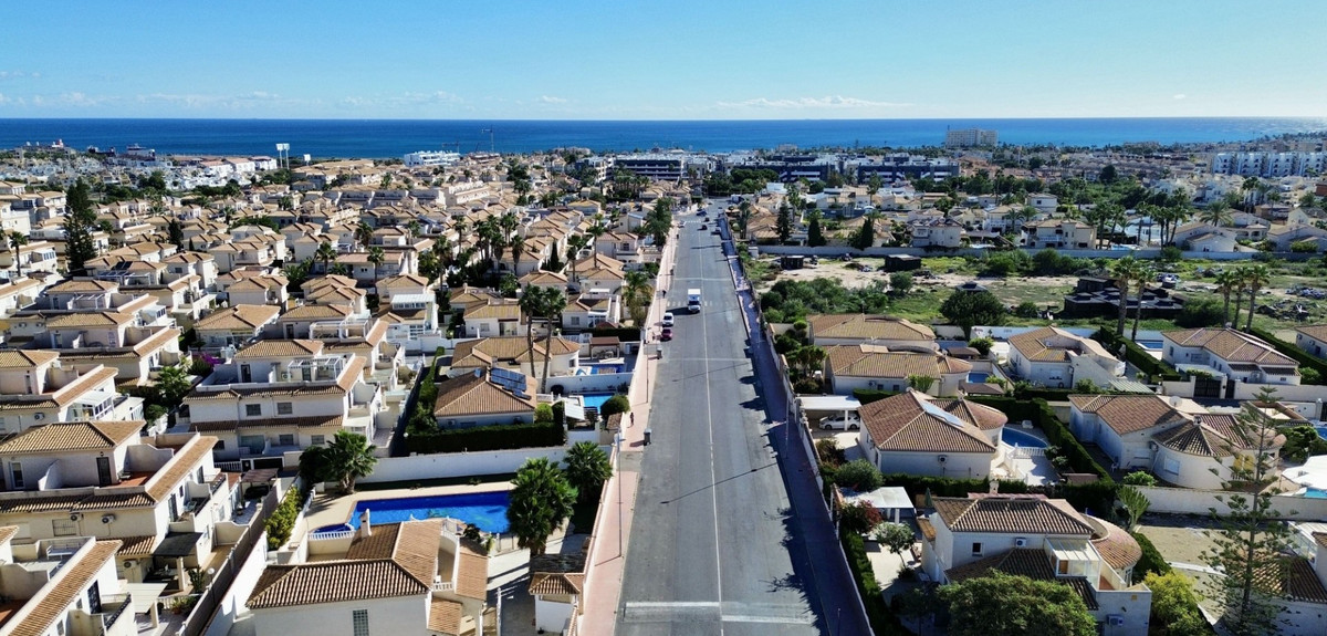 2 Bed Apartment for sale in Playa Flamenca Costa Blanca, Alicante, Spain