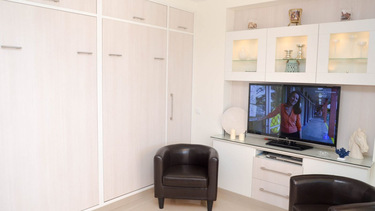 Apartment for sale in Elviria Costa Del Sol, Málaga, Spain