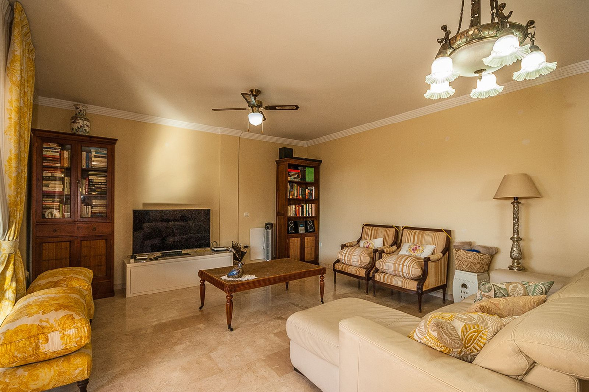 2 Bed Apartment for sale in Elviria Costa Del Sol, Málaga, Spain